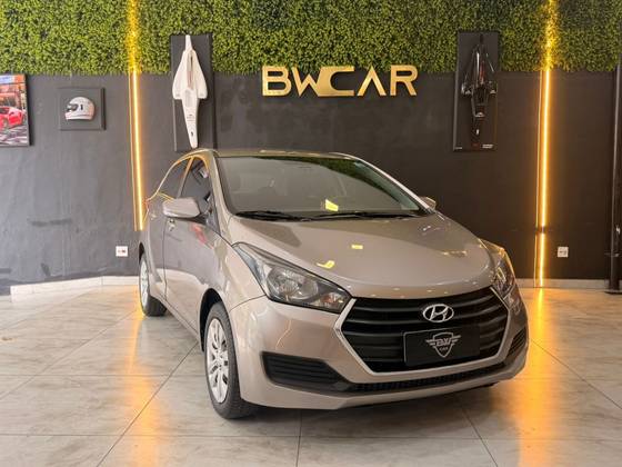 HYUNDAI HB20 1.6 COMFORT PLUS 16V FLEX 4P AUTOMÁTICO